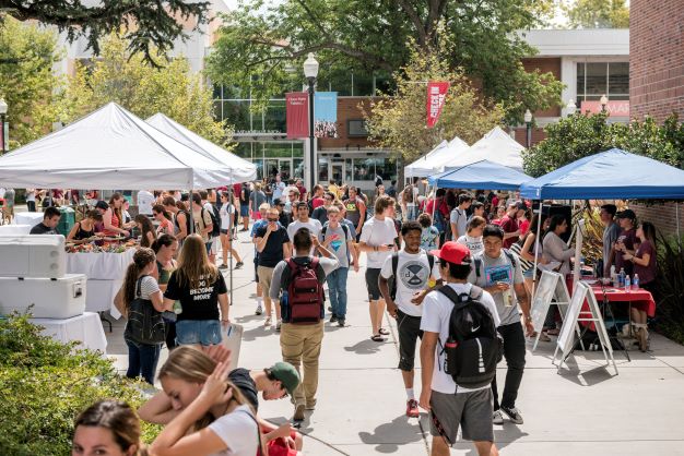 Clubtacular - Chico State's outdoor student involvement fair