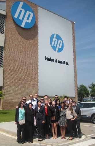 Students at the HP headquarters