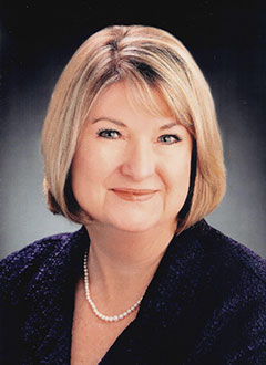 Portrait of Linda MacMichael