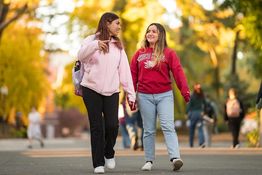 Students walk across Chico State campus