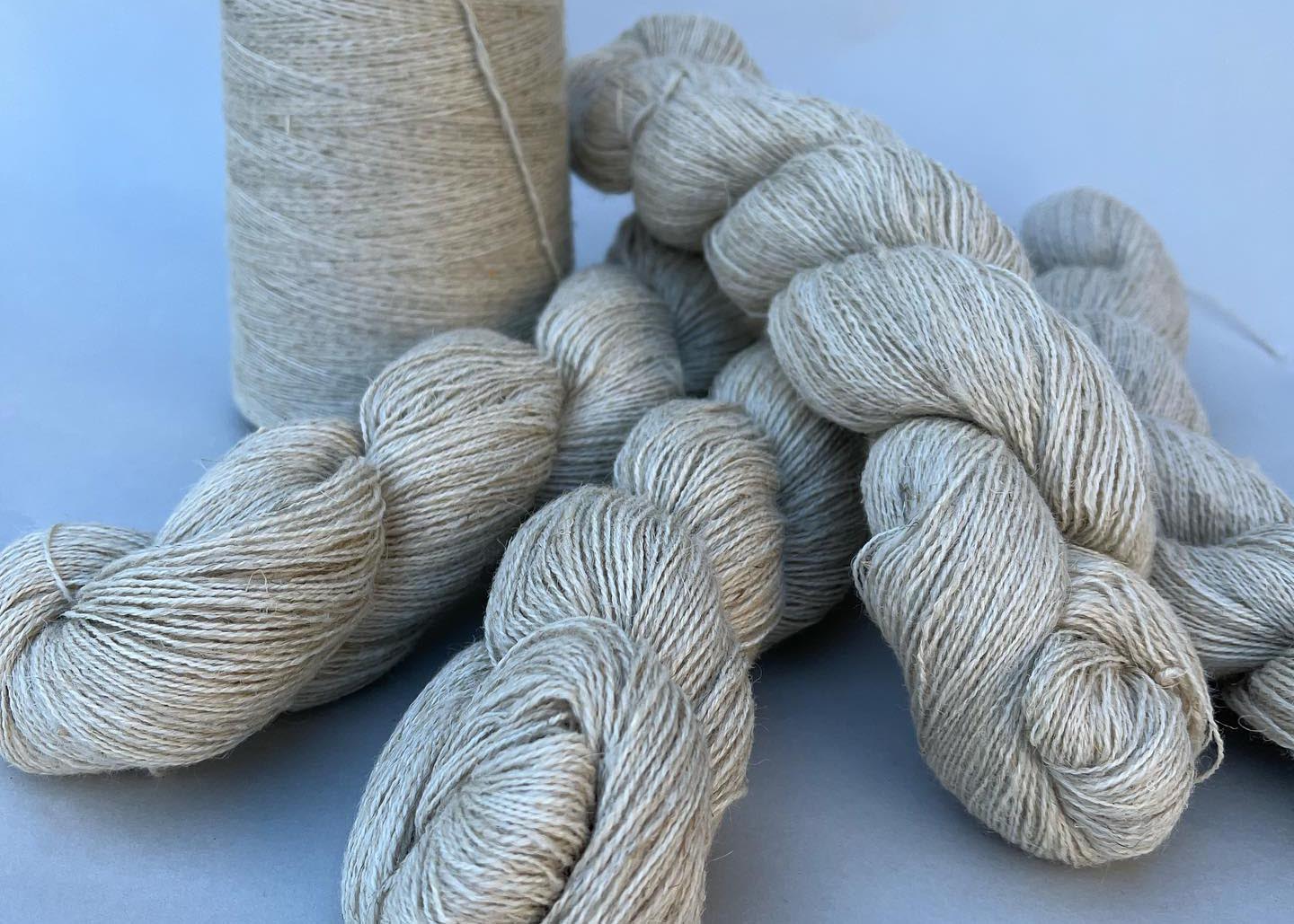 Linen yarn.