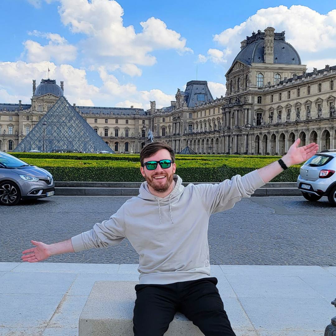CSU IP Sweden Student at the Louvre Museum in France