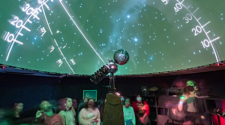 Students experience the Roth Planetarium
